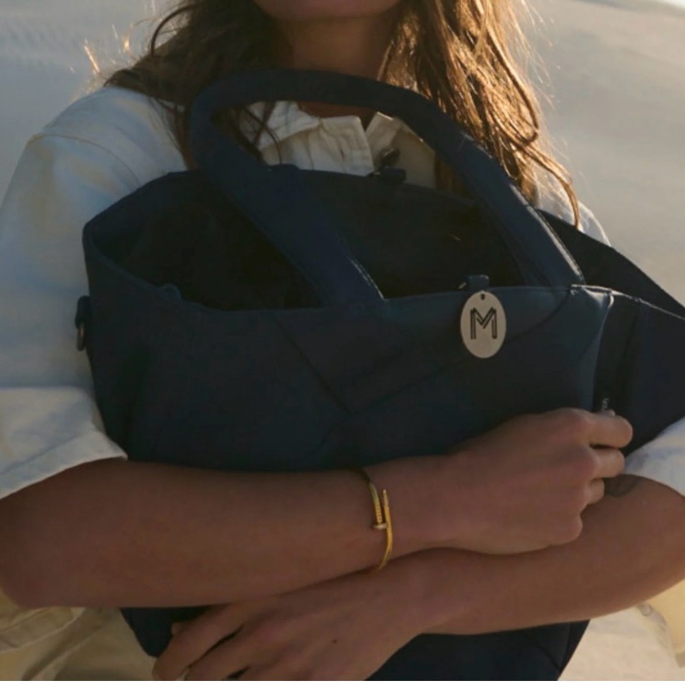 NWT Murph & Murph - Cove Urban Traveller Tote-Navy